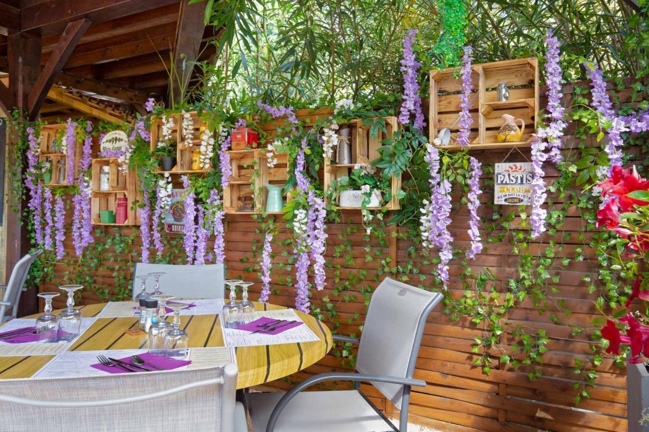 Les Pins Blancs En Provence Hotel Le Muy Exterior photo